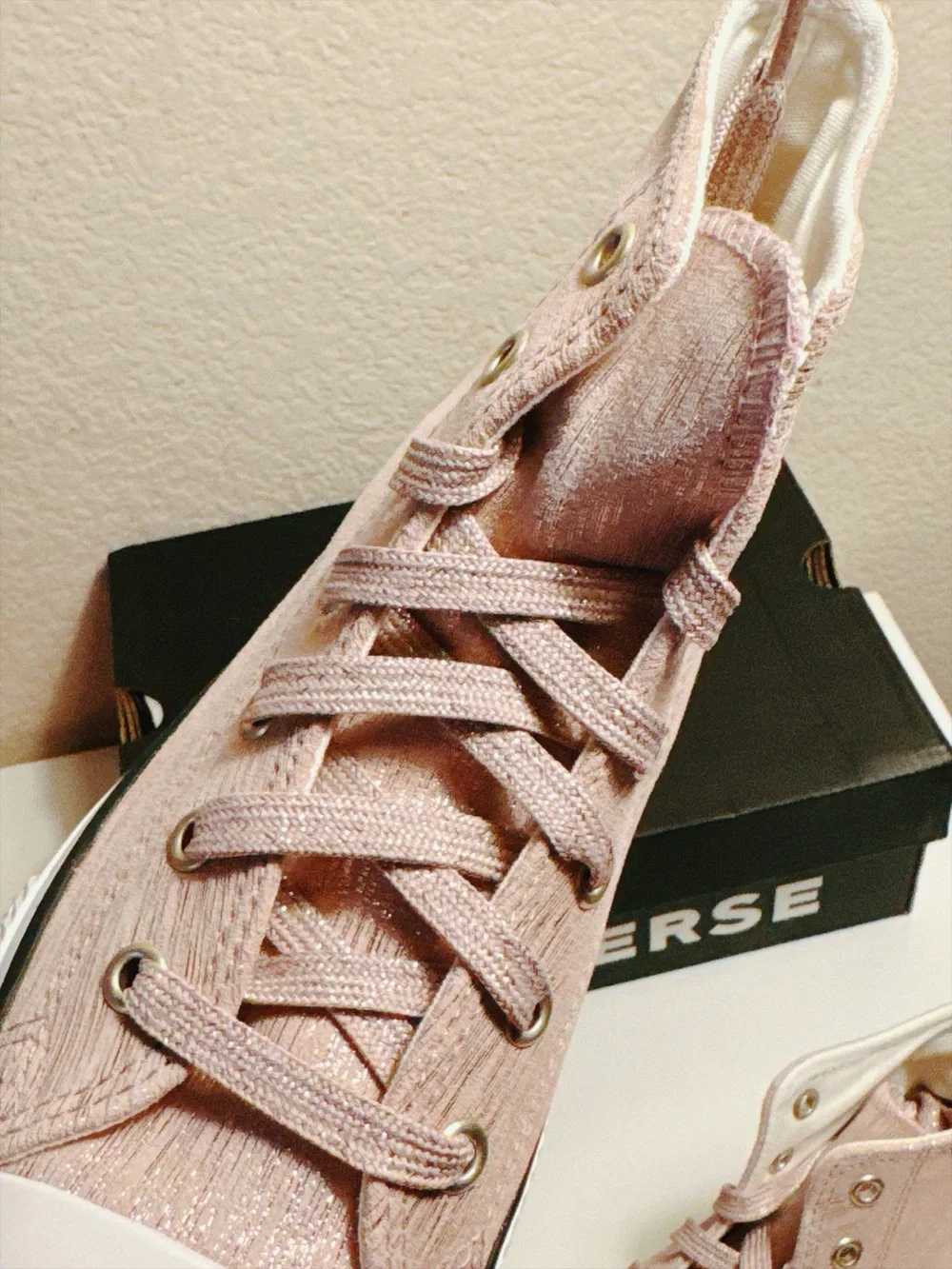Converse Chuck Taylor All Star High Top Rose Gold Metallic Junior 3 662800C NIB